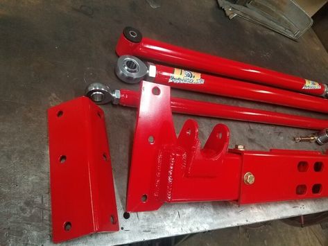 XJ 84-01 Jeep Cherokee XJ - 3 Link Long Arm Suspension Upgrade Bronco Jeep, Jeep Yj, Custom Jeep, Jeep Xj, Jeep Cherokee Xj, Diy Door, Jeep Cherokee, Diy Kits, Off Road