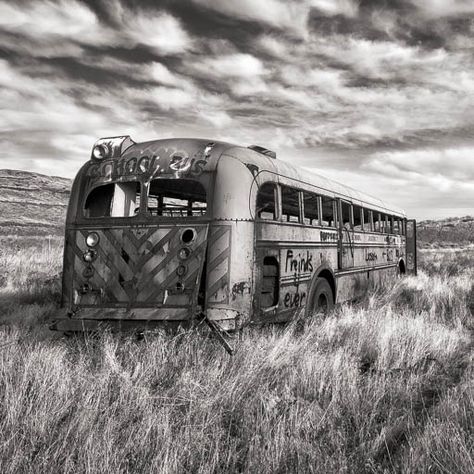 Abandoned Abandoned School Bus, Abandoned School, U Turn, Wrong Turn, Dirt Road, School Bus, Washington, How To Find Out, The Incredibles