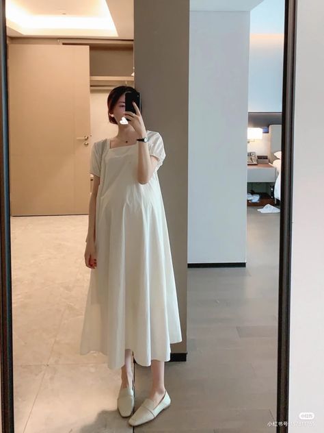 Pragnent Women Dress, Ootd Pregnant Outfits, Pragnent Women, Outfit Hamil, Outfit For Pregnant Women, Casual Maternity Outfits, Cute Maternity Dresses, Pregnancy Belly Photos, Dresses For Pregnant Women