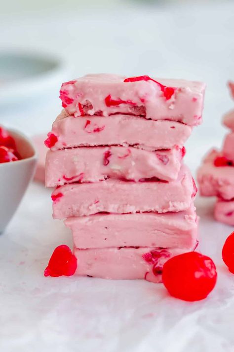 White Chocolate Cherry Fudge - Happy Homeschool Nest White Chocolate Cherry Fudge, Chocolate Cherry Fudge, Cherry Fudge, Almond Fudge, White Chocolate Cherry, Oh Fudge, Marshmallow Cream, Pink Food Coloring, Cherry Candy