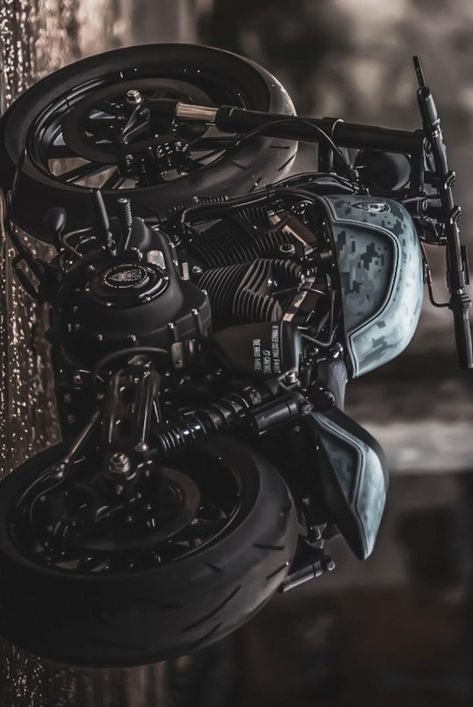 Jawa Bike Wallpaper Hd, Aesthetic Bike Wallpaper, Motorcycle Background, Iphone Wallpaper Clock, Moto Wallpapers, Jeep Wallpaper, Android Wallpaper Black, Mustang Wallpaper, Motos Vintage