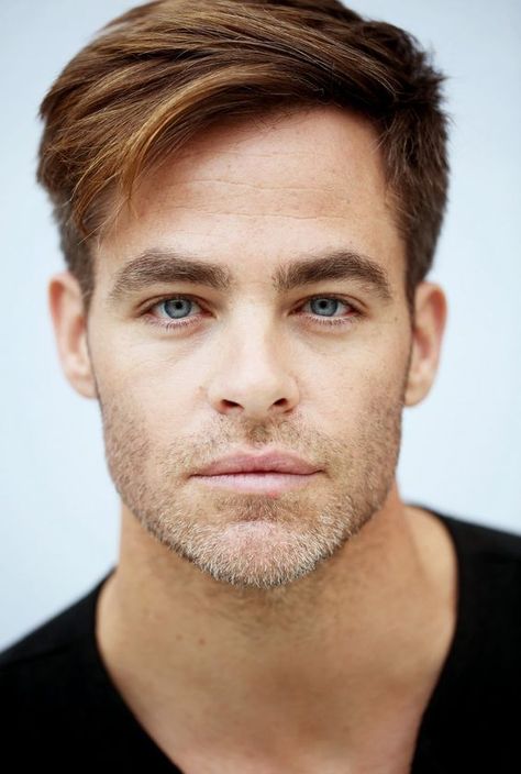 Chris Pine Faceclaim Male, Disconnected Haircut, Curly Men, Guy Haircuts, Haircut Mens, David Hair, Haircuts Asian, Haircuts 2020, Drawing Men