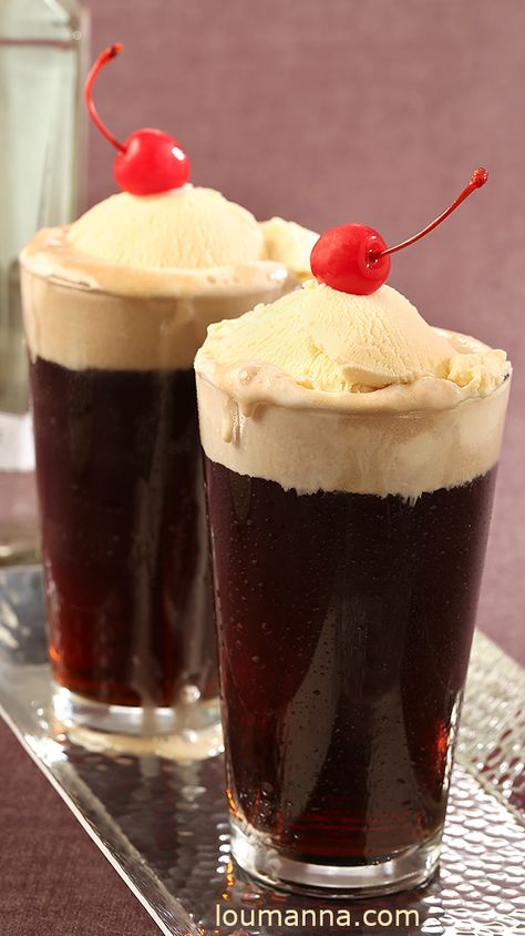 How about a grown up version of a root beer float to cool off on this "Tasty Tuesday"?  Just add your favorite vodka and enjoy! #tastytuesday #rootbeerfloat #icecream @loumanna @brianprestoncampbell Root Beer Floats Party, Deli Design, Root Beer Floats, Food Reference, Tasty Tuesday, Beer Photos, Beer Float, Mongolian Beef, Drink Photography