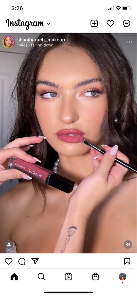 Rose Lipstick Makeup Look, Pink Mauve Makeup, Mauve Lip Makeup Look, Wedding Lip Color For Brunettes, Mauve Makeup Look Dusty Rose, Mauve Lipstick Makeup, English Rose Makeup, Rose Makeup Look, Halloween Lipstick