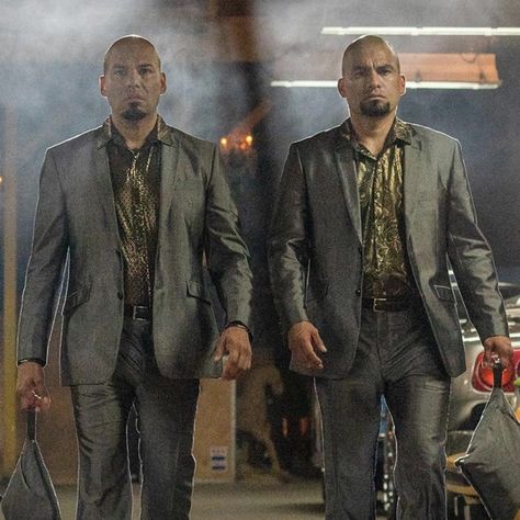 Salamanca Twins Costume Breaking Bad Twins, Salamanca Twins, Salamanca Breaking Bad, Fancy Dress Ideas, Twin Costumes, Bald Cap, Better Call Saul Breaking Bad, Big G, Brown Dress Shoes