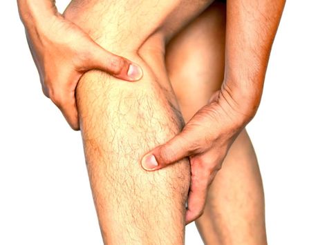 Poor Circulation Symptoms, Blood Circulation Remedies, Leg Circulation, Calf Cramps, Poor Circulation, Leg Cramps, Genius Ideas, Leg Pain, Body Pain