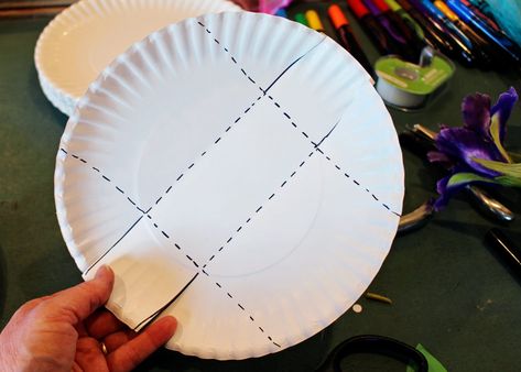 Easy DIY Paper Plate May Baskets (4 Ways!) - Welcome To Nana's Paper Plate Baskets, Paper Plate Basket Craft, Paper Baskets Diy, Paper Plate Easter Basket, Diy Paper Easter Basket, Paper Plate Box, Diy Paper Basket, Paper Flower Basket, Paper Plate Basket