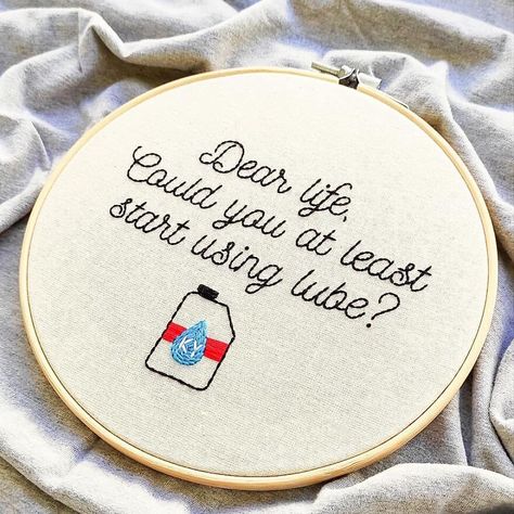 Funny Embroidery, Honest Quotes, Embroidery Patterns Vintage, Creative Embroidery, Handmade Embroidery, Embroidery Hoop Art, Hoop Art, Embroidery And Stitching, Embroidery Projects