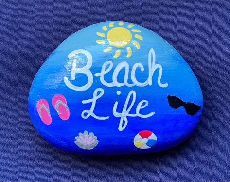 Christmas Pebble, Summer Rocks, Beach 2024, Front Porch Garden, Painted Seashells, Summertime Crafts, Shell Painting, Garden Rock Art, Rocks Painted