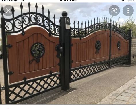 Tor Design, Home Gate Design, Grill Gate Design, House Main Gates Design, House Fence Design, Metal Doors Design, Steel Gate Design, Custom Gates, Front Gate Design