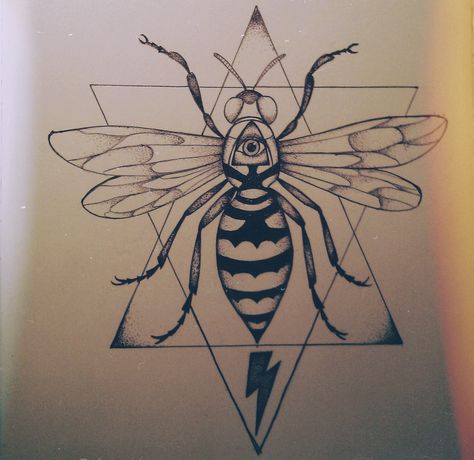 Wasp tattoo idea Wasp Tattoo Design, Wasp Tattoo, Skeleton Tattoos, Old School Tattoo Designs, Bee Tattoo, Tattoo Outline, Tattoo Flash, Creative Tattoos, Wasp