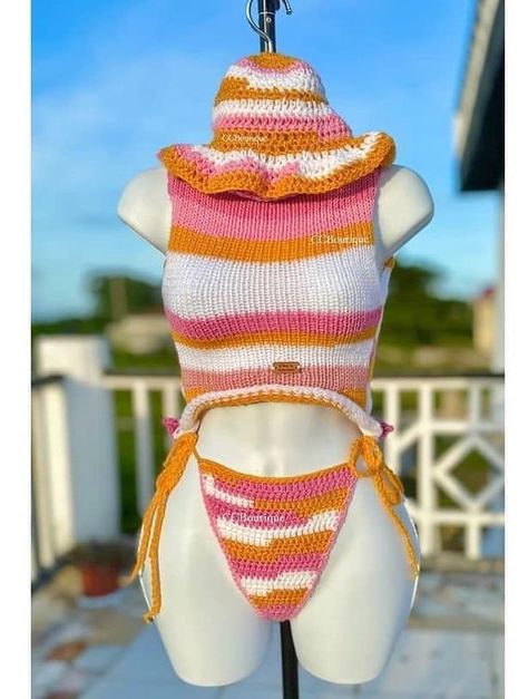 These are EVERYTHING 😍❤️💛💚💙 Knitted Bathing Suit, Rave Outfits Diy, Crop Top Ideas, Crochet One Piece Swimsuit, Crochet Bodysuit, Crochet Bathing Suit, Instagram Baddies, Crochet Two Piece, Crochet Outfits