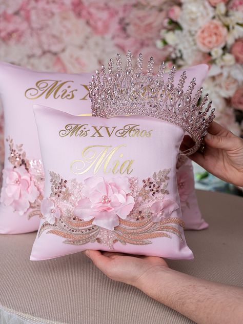 Pink Quinceanera Crown Pink Quince Crown, Pink And Gold Quinceanera, Kneeling Pillow, Quinceanera Guest Book, Quinceanera Accessories, Rose Gold Quinceanera, Money Card Box, Quinceanera Bouquet, Quinceanera Jewelry