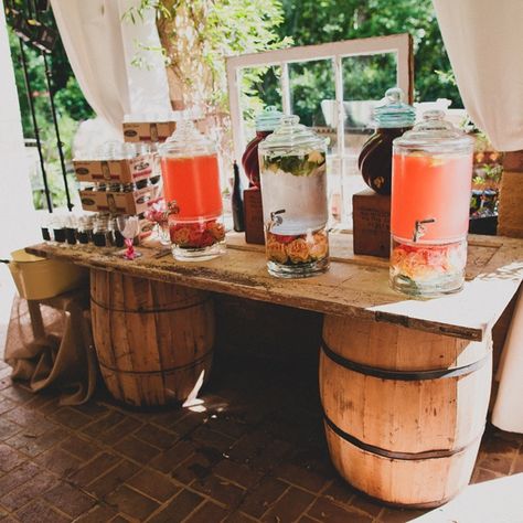 Probably do it a little different, but like the barrells/table/containers for drink station! #vintage Wooden Barrels, Cocktail Station, Diy Cocktails, Cocktail Hour Wedding, Diy Event, Drink Station, Wedding Drink, Wedding Cocktails, Signature Drinks