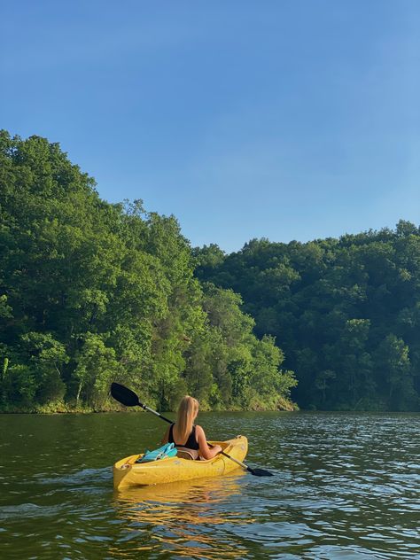 Picture Inspo Aesthetic, Kayaking Aesthetic, Tent Decor, Cozy Campfire, Spring Camping, Outdoor Exercise, Camping Aesthetic, 5 Senses, Summer Goals