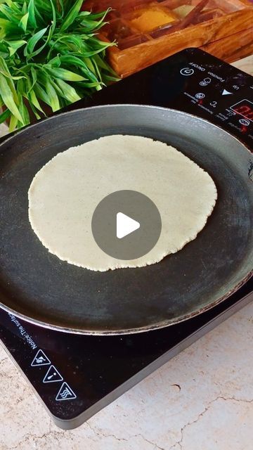 Swapnil Srivastav on Instagram: "~ The easiest way to make Millet roti ** Jowar Roti ** ~~

#howtomakejowarrotiathome #jowarroti #jowar #millet #trending #healthyfood #healthyrecipes #recipes #milletrecipes #easyrecipes #reelsindia" Jowar Roti Recipe, Jowar Roti, Millet Recipes, Roti Recipe, Millet, Easy Meals, Healthy Recipes, On Instagram, Instagram