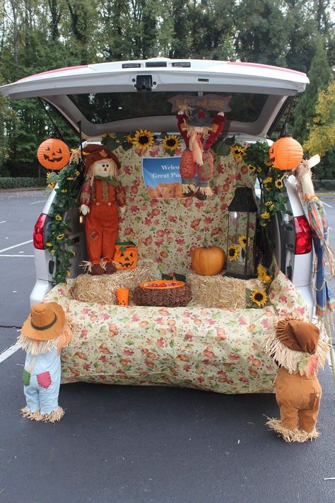 Trunk or Treat Welcome Great Pumpkin Scarecrow Themed Trunk Or Treat, Scarecrow Trunk Or Treat Ideas For Cars, Trunk Or Treat Fall Theme, Trunk Or Treat Scarecrow Theme, Pumpkin Patch Trunk Or Treat Ideas, Scarecrow Trunk Or Treat, Pumpkin Patch Trunk Or Treat, Fall Trunk Or Treat, Welcome Great Pumpkin