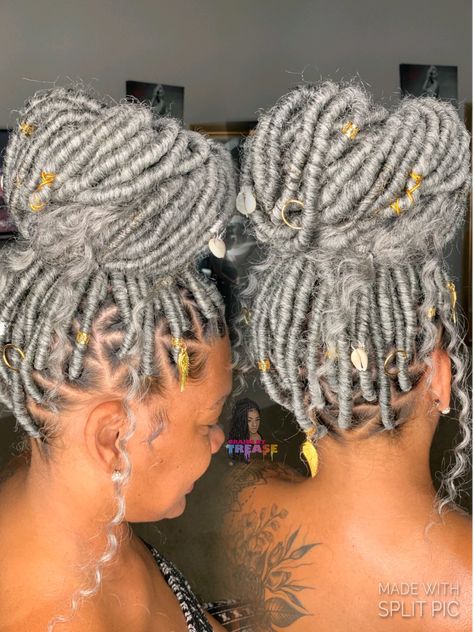 RATABAE WAVE 🌊 🇯🇲🇯🇲🇯🇲🇯🇲🏁🏁🏁 ・・・ Style: RASTABAE🇯🇲🇯🇲 locs 1b color mid/waistline (style time 3hrs—) • Want fullness book under human(75-90 locs) • Book Online (@bookbraidsbytrease) . .  #bookbraidsbytrease  #dallasgoddesslocs #dallasbraider #texasbraider #protectivestyles #dallashair #blackgirlmagic #blackgirlhair #texasstylist #tmc #fauxlocsdallas #locs Gray Butterfly Locs, Brown And White Butterfly Locs, Platinum Faux Locs, Silver Faux Locs, Grey Faux Locs, Grey Faux Locs Black Women, Silver Faux Locs Black Women, Grey And Black Faux Locs, Box Dreads