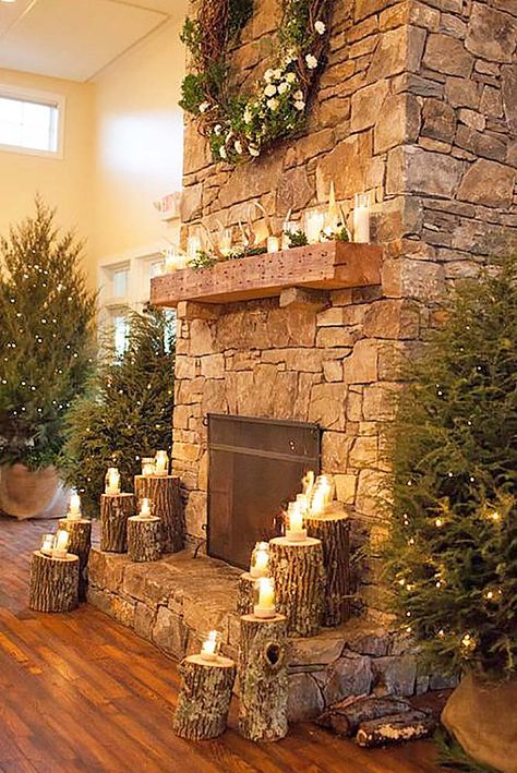 Charming Winter Wedding Decorations ❤ See more: http://www.weddingforward.com/winter-wedding-decorations/ #weddings Diy Christmas Fireplace, Design Camino, Christmas Fireplace Mantels, Fireplace Mantel Shelf, Christmas Fireplace Decor, Rustic Fireplaces, Winter Wedding Decorations, Christmas Mantel Decorations, Christmas Decorations Living Room