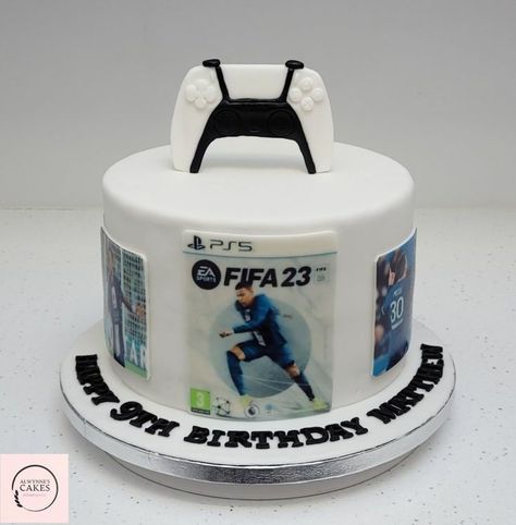 Fifa Themed Birthday Cake, Fifa Cake Ideas, Fifa Birthday Party, Playstation Theme Cake, Birthday Cake For Boys 10th Birthday, Playstation Birthday Cake, Playstation Cake Ideas, Fifa Birthday Cake, Fifa Cake