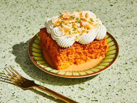 The Longer This Cake Soaks, the Better It Is - The New York Times Tres Leches Recipe, Puff Pancake, Matzoh Ball, Tres Leches Cake, Thai Tea, Nyt Cooking, Half Baked Harvest, Tres Leches, Lobster Roll