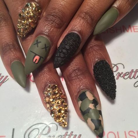 Camo Nail Designs, Army Nails, Camouflage Nails, Camo Nails, Happy Nails, Nice Nails, Crystal Nails, Hot Nails, Coffin Nails Designs