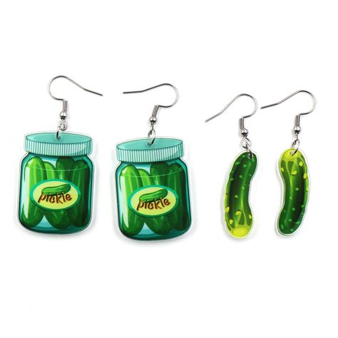 PRICES MAY VARY. ♥PACKET INCLUDE: 2 pairs of dill pickle earrings, these earrings are lightweight, fun, and are sure not to weigh down your ears. ♥FUNNY EARRINGS: Whether you or your friend are sweet or dill, these pickles are sure to be a fun and conversation piece for all. We all know it is not the size of the pickle, but the motion of the swing. This pickle is full of juice and is sure to satisfy you! ♥PREMIUM MATERIAL: The earrings are made of high-quality acrylic, with smooth and durable su Earrings Funny, Funny Earrings, Pickling Cucumbers, Dill Pickle, Earrings Cute, Drop Dangle Earrings, Acrylic Earrings, Gag Gifts, Unique Outfits