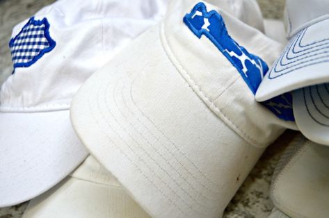 How To Clean Ball Caps easily. Got dirty ball caps or golf hats? It's super easy to clean them and remove sweat stains and dirt with no bleach at all! How To Clean White Baseball Cap, Clean Ball Caps, How To Clean A Ball Cap, Washing Ball Caps, Cleaning Ball Caps, Cleaning Hats, Bleach Cleaning, Hat Cleaning, Remove Sweat Stains