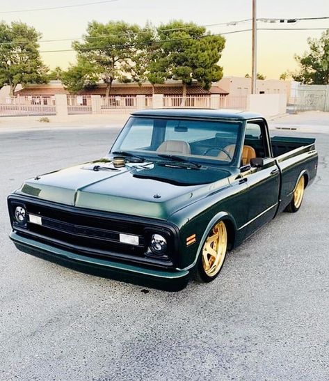 Chevy Trucks Lowered, Chevy Suv, 67 72 Chevy Truck, Chevy Trucks Older, 72 Chevy Truck, Lowrider Trucks, Dropped Trucks, Lowered Trucks, C10 Chevy Truck