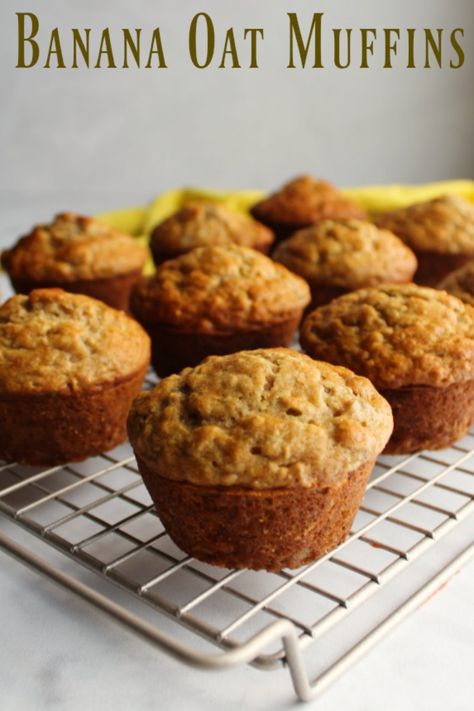 Oatmeal Muffins Quick Oats, Cinnamon Oats, Oats Flour, Oatmeal Muffin, Oatmeal Chocolate Chip Muffins, Banana Oatmeal Muffins, Banana Oat Muffins, Breakfast Ingredients, Banana Oat