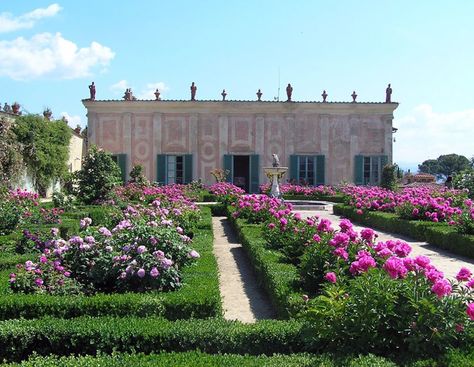 Boboli Gardens Garden Of Cosmic Speculation, Boboli Gardens, Buckingham Palace Gardens, Pitti Palace, Italian Gardens, Driving In Italy, Visit Florence, Toscana Italia, Most Beautiful Gardens