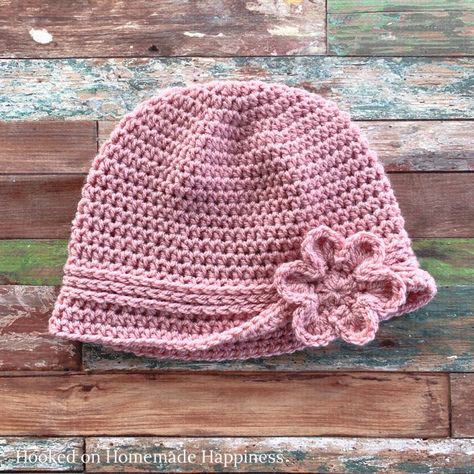 Kid's Vintage Hat Crochet Pattern (CAL for a Cause) | Hooked on Homemade Happiness Childrens Crochet Hats, Chunky Crochet Hat, Puff Stitch Crochet, Ribbed Crochet, Crochet Baby Beanie, Crochet Kids Hats, Hat Crochet Pattern, Baby Hat Patterns, Crochet Hat Free