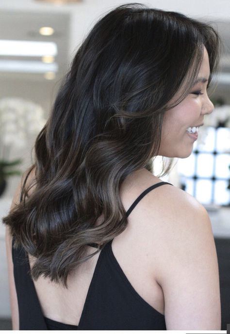 Best Hair Stylist, Black Hair Balayage, Hair Color And Cut, Hair Color Balayage, Hair Inspiration Color, Ombre Color, Hair Inspo Color, Hair Envy, Hair Color For Black Hair