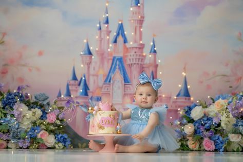 Step into a fairytale with the Magical Castle photo backdrop. It's perfect for princess themed portraits! See more cake smash backdrops at www.hsdbackdrops.com Photo by @littleportraitstudio . . . . . #cakesmash #cakesmashideas #cakesmashshoot #cakesmashsession #cakesmashphotoshoot #cakesmashphotography #cakesmashprops #cakesmashgirl #cutebaby #photographybackdrops #princesscarriage Cinderella Photography, Pastel Cake Smash, 1st Birthday Princess, Cake Photoshoot, Baby Photography Backdrop, Castle Photo, Castle Backdrop, Magical Castle, Cake Smash Props