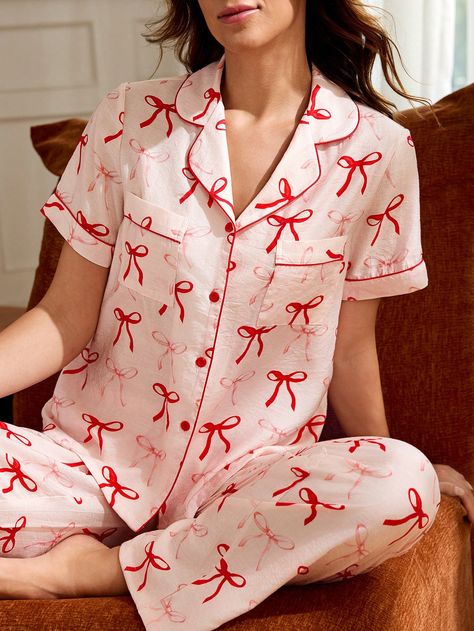 Oxana Women's Light Pink Bow Short Sleeve Pajama SetI discovered amazing products on SHEIN.com, come check them out! Sleepwear Aesthetic, Night Wear Pajamas, Light Pink Bow, Pajamas Aesthetic, Apparel Business, Lingerie Pjs, Boutique Maxi Dresses, Cute Pajama, Girly Girl Outfits