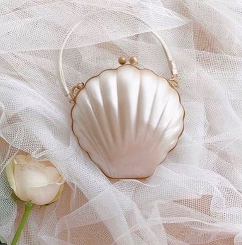 Little Mermaid Wedding, Shell Clutch, The World Is Your Oyster, World Is Your Oyster, Acrylic Clutch, Mermaid Dreams, Lulu Guinness, Beige Bag, Wedding Clutch