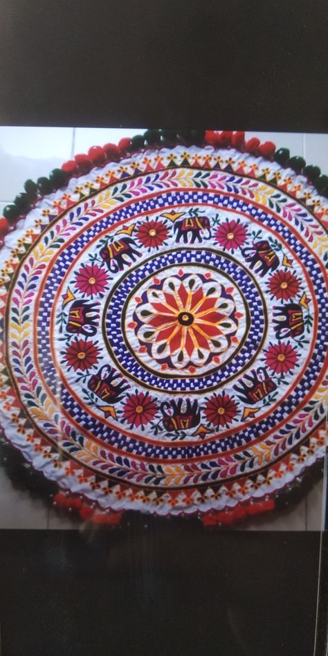 Chamba Rumal, Sadu Bharat, Work Bed, Kutch Work Designs, Wedding Gift Pack, Hand Work Design, Kutch Work, Hand Embroidery Videos, Hand Embroidery Tutorial