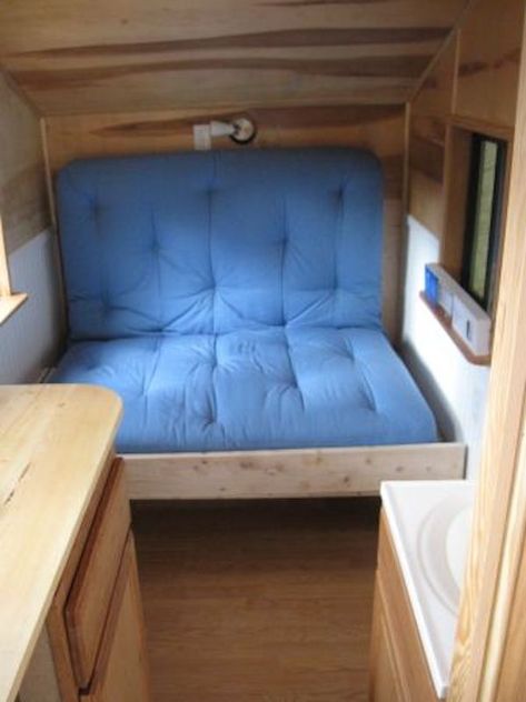 micro-camper-travel-trailer-2 Diy Tiny Camper Trailer, Micro Camper Trailers, Micro Camper Diy, Runaway Camper, Tiny Camper Trailer, Camper Steps, A Frame Camper, Diy Trailer, Folding Couch