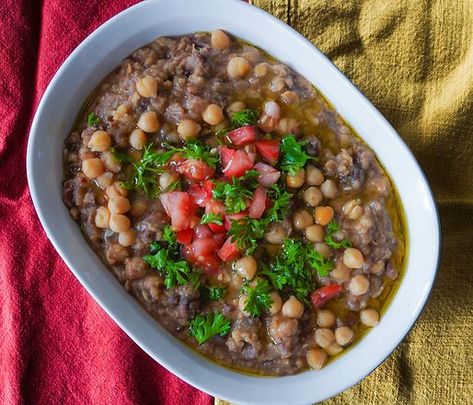 Lebanese Foule Recipe | The Recipe Hunters Foul Recipe, Fava Beans Recipes, Food Hunter, Bean Dip, Fava Beans, Lebanese Recipes, Middle Eastern Recipes, Recipes From Heaven, Arabic Food