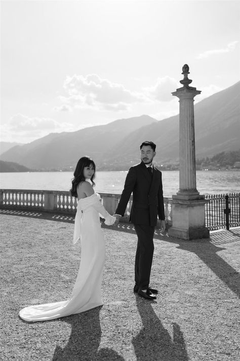 Lake Como Wedding, Lake Como Italy, Wedding Couple Poses, Luxury Destination Wedding, Romantic Photos, Dream Engagement, Destination Wedding Photography, Lake Como, Engagement Photoshoot