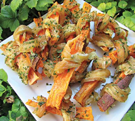 Healthy Dog Treats: Chicken-Wrapped Sweet Potato "Bones" | Clean Eating Magazine Sweet Potato Dog, Chicken Dog Treats, Sweet Potato Dog Treats, Potato Dog, Dog Treat Recipe, Dog Biscuit Recipes, Chicken Treats, Chicken For Dogs, Sweet Potatoes For Dogs