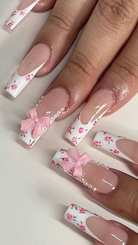 #fashion #pinkcore #coquette #2000sfashion #2000saesthetics #girlblogger #coquetteaesthetic #dollettecore #princess #moots #f4follow #Sanrio #aesthetic #justgirlythings #justagirl Coquette Summer Nails, Coquette Nails Square, Princess Acrylic Nails, Princess Nails Acrylic, Princess Nails Aesthetic, Pink Princess Nails, Pink Girly Nails, Pink Coquette Nails, Pink Bow Nails