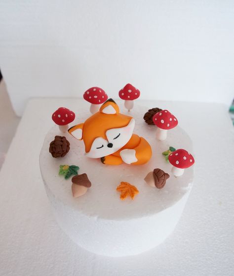 Height - sleeping fox- 2-2.5 inches - sitting fox ~ 3-3.5 inches - trees ~ 2-3 inches I always pack my items with great care. Please, keep toppers away from direct sunlight and steam. Please do not put those in the fridge as they will get soft. Please contact me if you have any questions. If you are interested in an individual order, please contact me. NOTE: When you place your order... Please let me know in comments the date of your party to scheduled the shipping. Thank you! Mushroom Cake Topper, Forest Animals Cake, Alice Cake, Fox Cake Toppers, Fox Birthday Party, Mushroom Cake, Fox Cake, Animals Cake, Animals Birthday Party