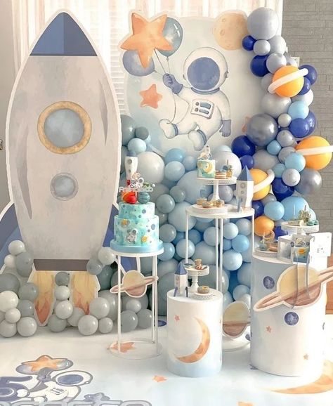 Toddler Space Birthday Party, Rocket Themed Birthday Party, Astronaut Baby Shower Ideas, Birthday Party Space Theme, Space Baby Shower Ideas, Astronaut Theme Birthday Party, Astronaut Birthday Theme, Birthday Boy Theme, Boy Birthday Theme