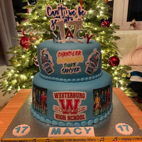 Wojak • Instagram Heathers Birthday Cake, Musical Theatre Birthday Cake, Musical Theatre Birthday Party, Theatre Cake, Heathers Wallpaper, 14th Birthday Party Ideas, 17 Birthday Cake, Dream Birthday, 17th Birthday Ideas