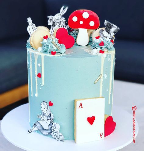 50 Alice in Wonderland Cake Design (Cake Idea) - October 2019 Alice In Wonderland Birthday Cake, Alice In Wonderland Cake, Wonderland Party Decorations, Wonderland Cake, Alice In Wonderland Tea Party Birthday, Onederland Birthday Party, Alice In Wonderland Cakes, Alice Tea Party, Mad Hatter Party