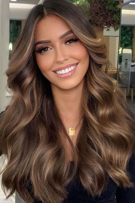 Womens Brown Hair Color, Full Hair Color Ideas Light Brown, Trendy Hair Colors For Brunettes 2023, Hair Color Ideas For Morenas, Dark Brunette To Light Brunette, Balayage Hair Mocha, Brow Hair Colour Ideas, Porcini Brown Hair, Hair Color Ideas For Latinas Brown Eyes