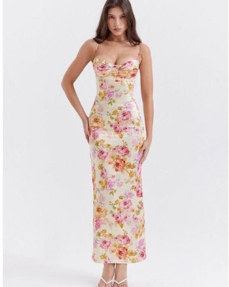 FREE WORLDWIDE SHIPPING + 20% OFF after SUBSCRIBING! Add this beautiful dress to your collection! Product: https://prestigepeakpantry.shop/floral-print-midi-dress-with-spaghetti-straps-backless-design/ Website: https://prestigepeakpantry.shop #spaghetti #backlessdress #backless #dress #womens #womensfashion #spaghettistrap #spaghettistrapdress #prestigepeakpantry #fashion #luxury #luxurylifestyle #foryoupage #discover #floral #floraldesign #beautiful #elegant فستان زهري, Maxi Bodycon Dress, Floral Print Maxi Dress, Floral Print Maxi, Elegant Dresses Long, Dresses Backless, House Of Cb, Yoga Shorts, Maxi Dress Party