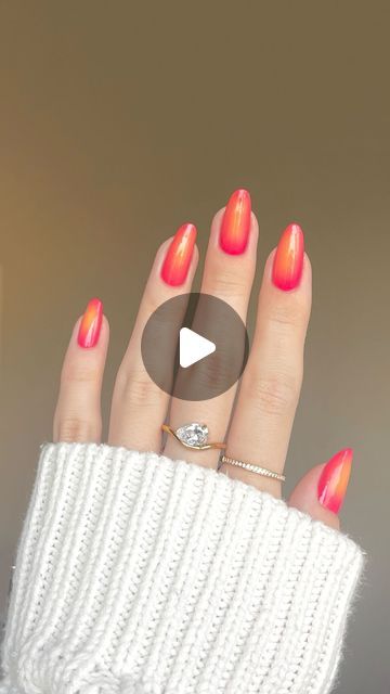 Heaji on Instagram: "can’t wait for all the vibrant sunsets this summer🥹  @essie check your baggage no shade here  speed-setter top coat  💍 @indigolune  —— [aura radial gradient nail design, everyday summer nails, smooth formula, satisfying nail tutorial video]  #auranails #sunset #sunsetnails #gradientnails #ombrenails #springnails #summernails #minimalnails #simplenails #gelnails #nails #nailart #내일아트 #esmalte #nailinspo #naildesign #nailstyle #nailgoals #nailideas #beautifulnails #trendy #beauty #trendybeauty #nailtech #nailswatch #satisfying #easynails" Aura Nails Video, Sunset Aura Nails, Gradient Nails Tutorial, Radial Gradient, Gradient Nail Design, Sunset Nails, Nail Tutorial Videos, Nail Tutorial, Minimal Nails