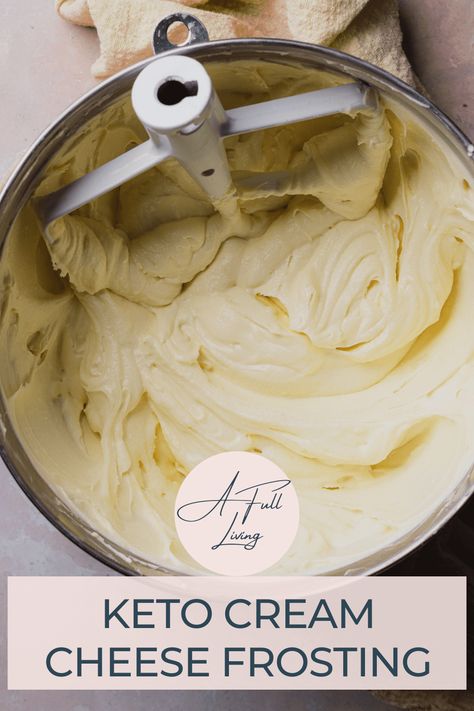 This Easy Keto Cream Cheese Frosting is a super decadent, very simple recipe. You only need 6 ingredients and 15 minutes to make it! #KetoCreamCheeseFrosting #SugarFreeFrosting #CreamCheeseFrosting Keto Cream Cheese Frosting, Keto Cream Cheese, Keto Cakes, Muffins Easy, Diet Cookies, Pumpkin Cream Cheese Muffins, Low Carb Cake, Keto Cream, Cream Cheese Frosting Recipe